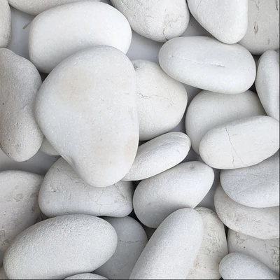 Díszkavics 'Carrara White' (kerekszemcsés) 25 kg